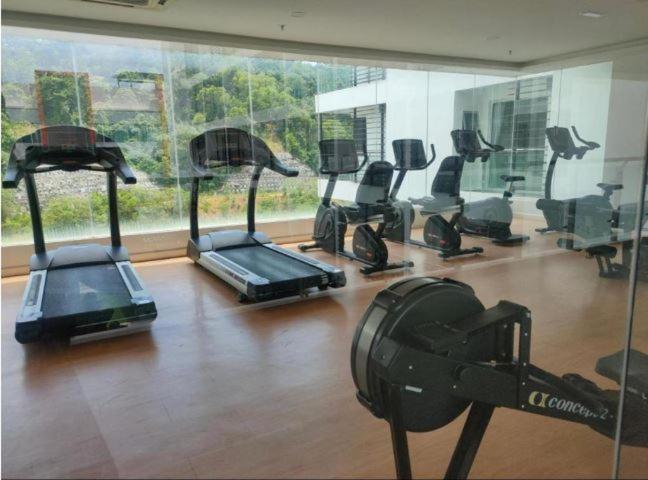 H&F Homestay The Two Owls Nest Aeropod Sovo Studio Room - 2 Queen Bed - Near Airport - Free Parking 亞庇 外观 照片